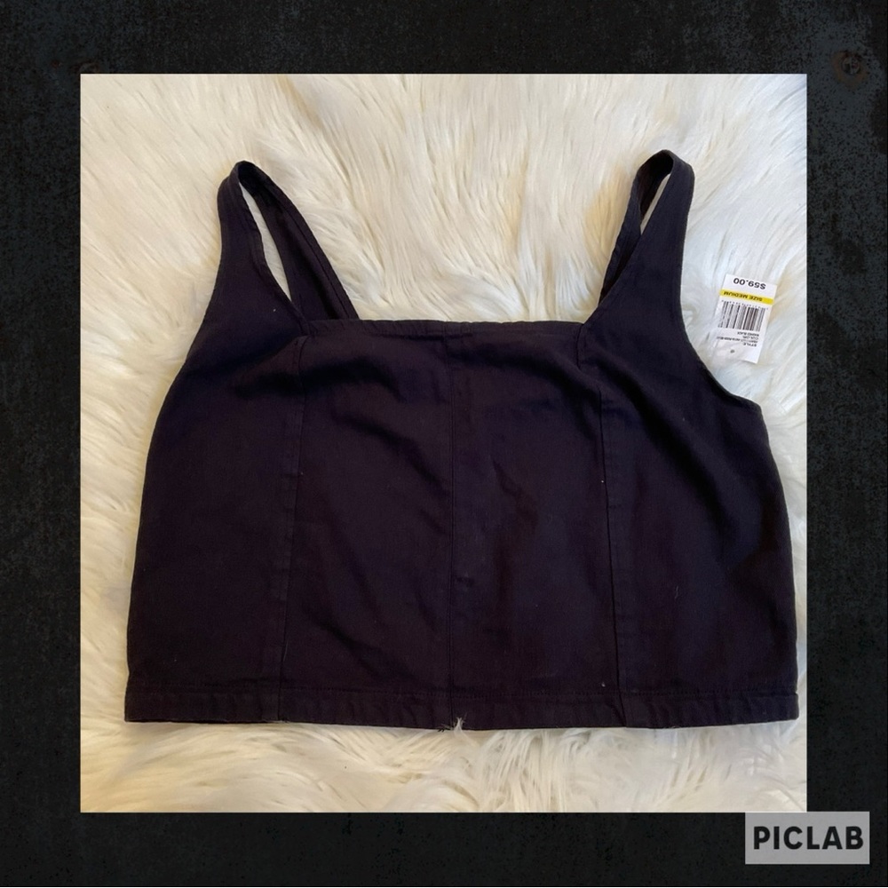 Habitual Crop Top - NWT - Medium - Washed Black
